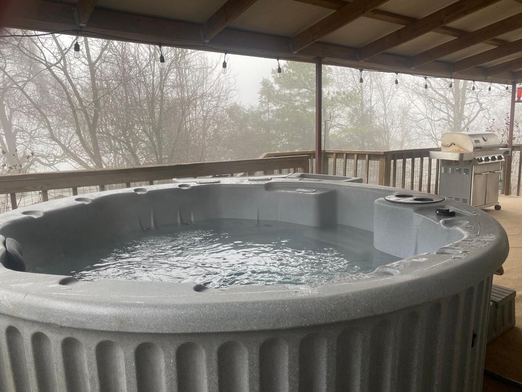 Chase House At Low-key Croft - Hot-tub - Firepit * West Fork